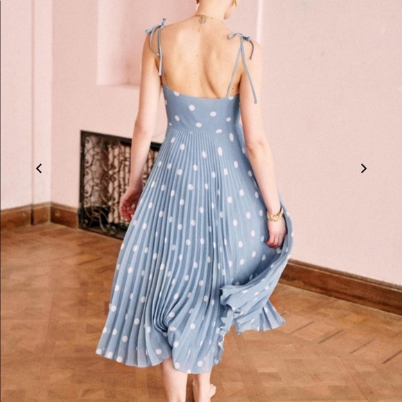Sezane Dresses & Skirts - ❤️Sezane Nissa dress
